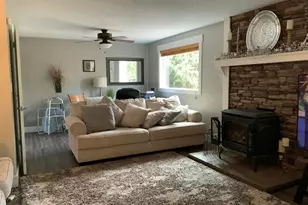 2420 NW Helmholtz Way, Redmond, OR 97756 - Photo 10