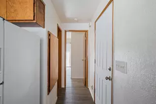 419 NE Silverwood Pl, Grants Pass, OR 97526 - Photo 10