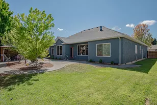 203 Bellerive Dr, Eagle Point, OR 97524 - Photo 24