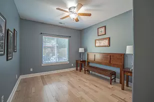 203 Bellerive Dr, Eagle Point, OR 97524 - Photo 22