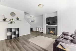 248 NW Liberty Ln, Estacada, OR 97023 - Photo 2