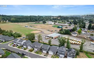 248 NW Liberty Ln, Estacada, OR 97023 - Photo 8