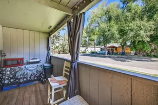 8 SW Mc Kinley Ave, Bend, OR 97702 - Photo 24