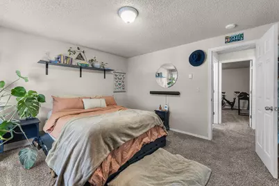 8 SW McKinley Avenue, Bend, OR 97702 - Photo 18