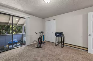 8 SW Mc Kinley Ave, Bend, OR 97702 - Photo 22