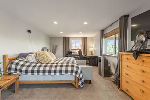 11855 SW Meadows Ln, Culver, OR 97734 - Photo 4