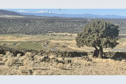 6233 SE Scenic Drive, Prineville, OR 97754 - Photo 2