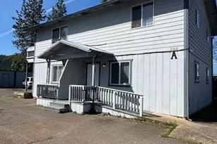 248 South St, Butte Falls, OR 97522 - Photo 12