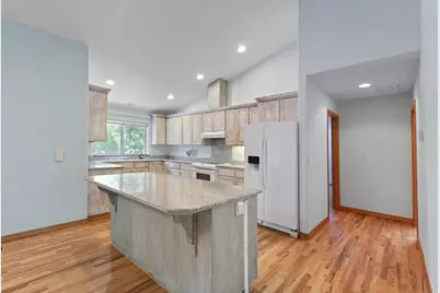 1946 NW Crown Street, Grants Pass, OR 97526 - Photo 10