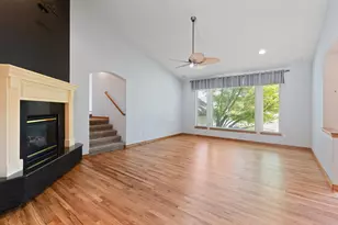 1946 NW Crown St, Grants Pass, OR 97526 - Photo 6