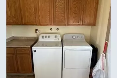 10518 Kincheloe Avenue, Klamath Falls, OR 97603 - Photo 6