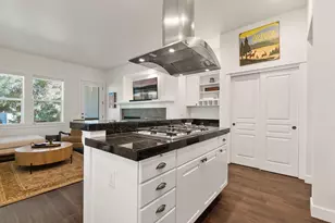 61417 Cultus Lake Ct, Bend, OR 97702 - Photo 14