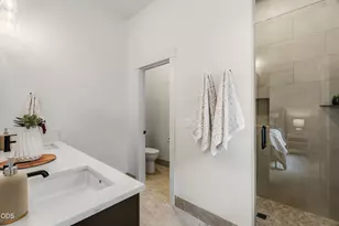 2447 Osprey Dr, Redmond, OR 97756 - Photo 42