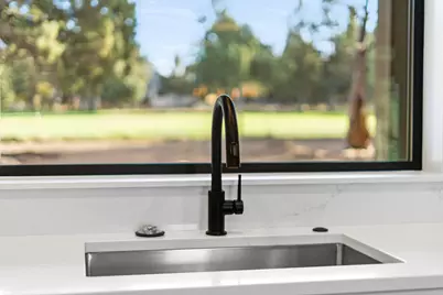 2447 Osprey Drive, Redmond, OR 97756 - Photo 14