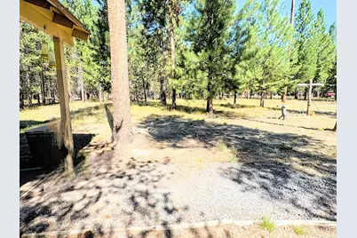 1225 Hackett Drive, La Pine, OR 97739 - Photo 10