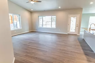 834 Quail Park Cir, Klamath Falls, OR 97601 - Photo 6