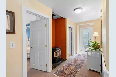 19875 SW Meadow View Drive, McMinnville, OR 97128 - Photo 20