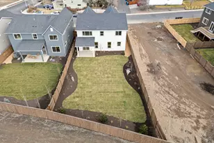 2155 SW 43rd St, Redmond, OR 97756 - Photo 38