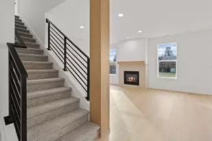 2155 SW 43rd St, Redmond, OR 97756 - Photo 10