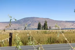 1460 Joe Wright Rd, Klamath Falls, OR 97603 - Photo 46