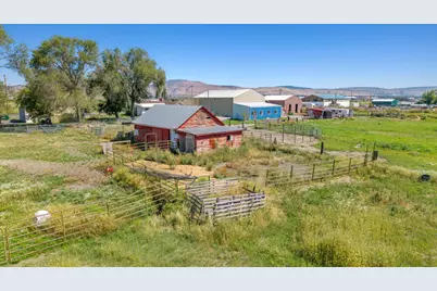 1460 Joe Wright Road, Klamath Falls, OR 97603 - Photo 72