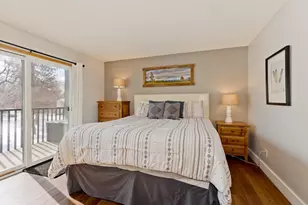 1565 NW Wall St, Bend, OR 97703 - Photo 16