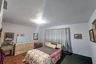 5280 Rockydale Rd, Cave Junction, OR 97523 - Photo 10