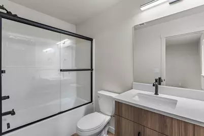 477 SE Roosevelt Avenue, Bend, OR 97702 - Photo 18