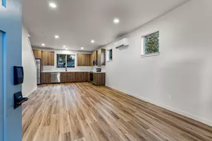 477 SE Roosevelt Ave, Bend, OR 97702 - Photo 4