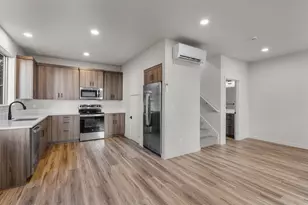 477 SE Roosevelt Ave, Bend, OR 97702 - Photo 20