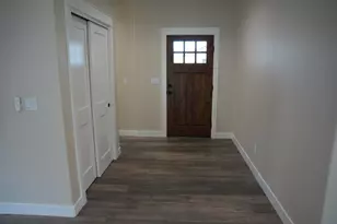 2777 Roberts Rd, Medford, OR 97504 - Photo 4