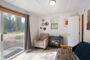 19128 Fred Ln, Crescent Lake, OR 97733 - Photo 30