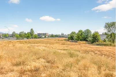 Lear Way #900, Medford, OR 97504 - Photo 8