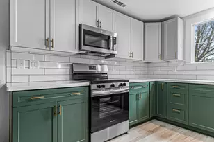 14145 Agate Rd, Eagle Point, OR 97524 - Photo 12