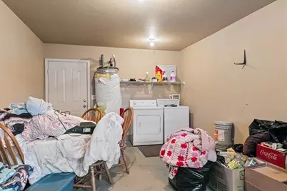 200 S Junction Avenue, Cave Junction, OR 97523 - Photo 16