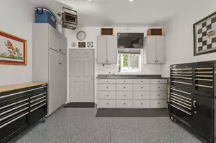 795 Bentley Dr, Grants Pass, OR 97526 - Photo 32