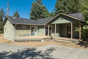 781 Cheney Creek Rd, Grants Pass, OR 97527 - Photo 4