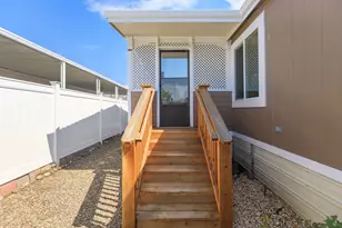 4729 S Pacific Hwy, Phoenix, OR 97535 - Photo 4