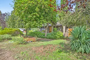 740 Park St, Ashland, OR 97520 - Photo 4