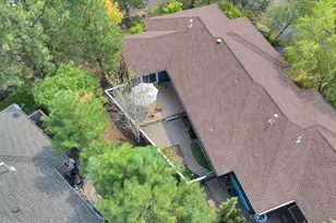 520 NW Divot Dr, Bend, OR 97703 - Photo 36