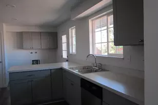 10122 Wright Ave, Klamath Falls, OR 97603 - Photo 14