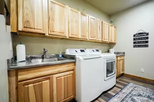 973 Bailey Mountain Rd, Klamath Falls, OR 97601 - Photo 36