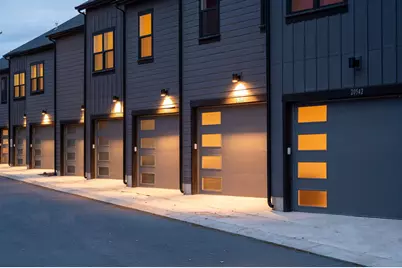 20514 NE Empire Avenue, Bend, OR 97701 - Photo 36