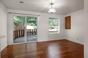 20749 Canterbury Ct, Bend, OR 97702 - Photo 10