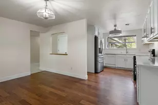 20749 Canterbury Ct, Bend, OR 97702 - Photo 8