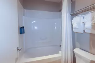 18575 SW Century Dr, Bend, OR 97702 - Photo 10