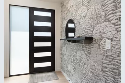 205 SW Log Court, Bend, OR 97702 - Photo 8