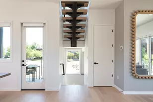 205 SW Log Ct, Bend, OR 97702 - Photo 26