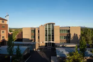 205 SW Log Ct, Bend, OR 97702 - Photo 46