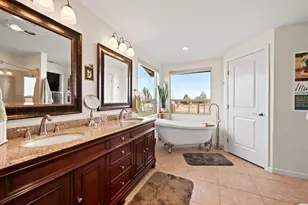 22475 Rickard Rd, Bend, OR 97702 - Photo 20